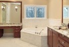 Comoon Loopbathroom-renovations-5old.jpg; ?>